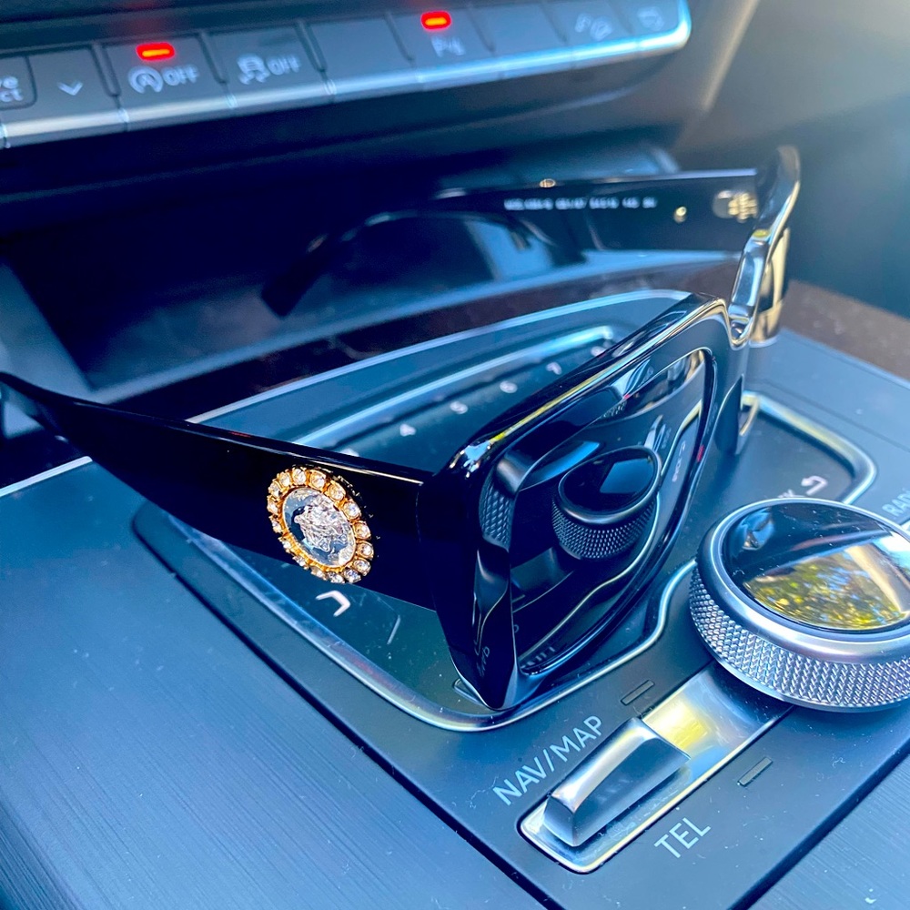 Versace shades VE4382B
